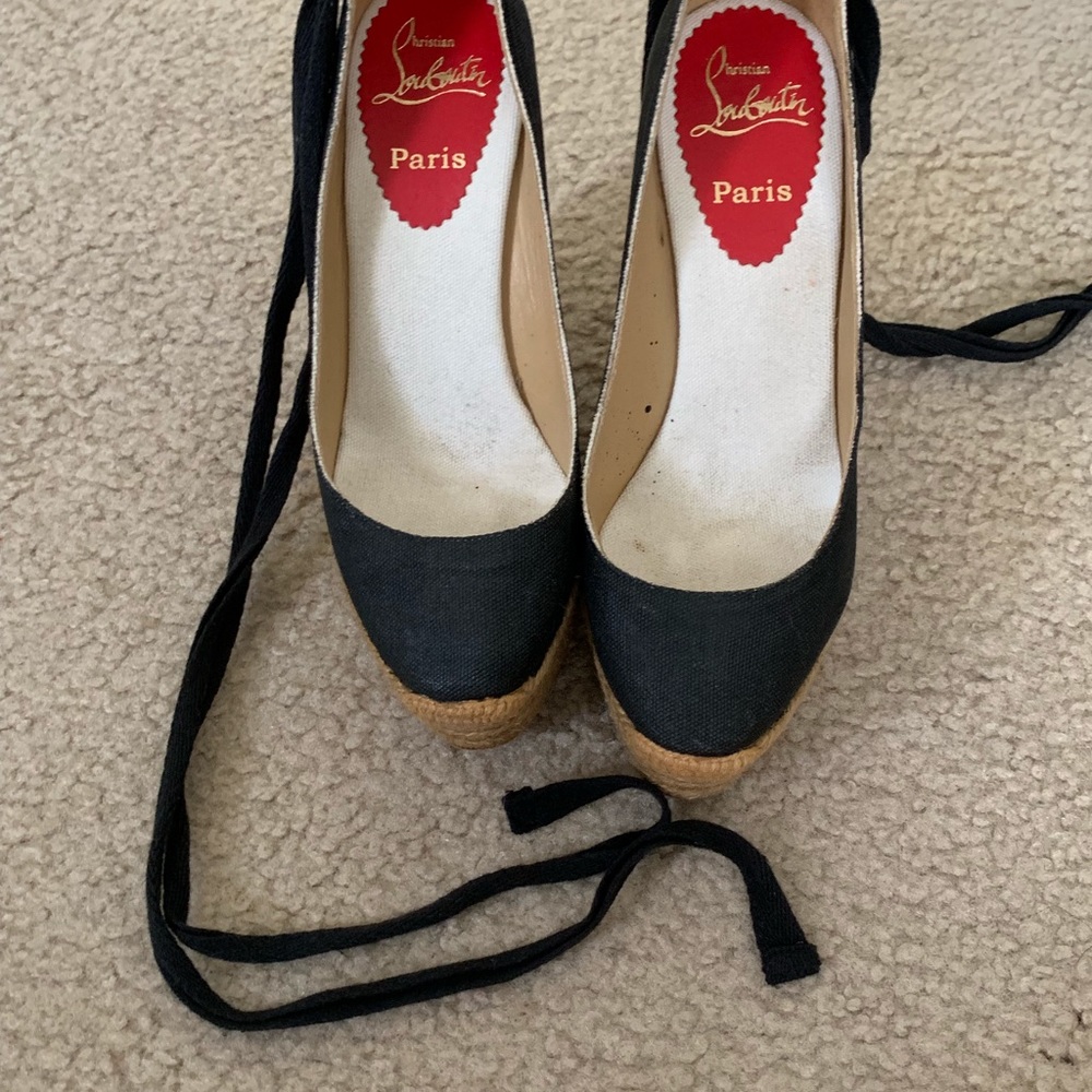 CL canvas wedges